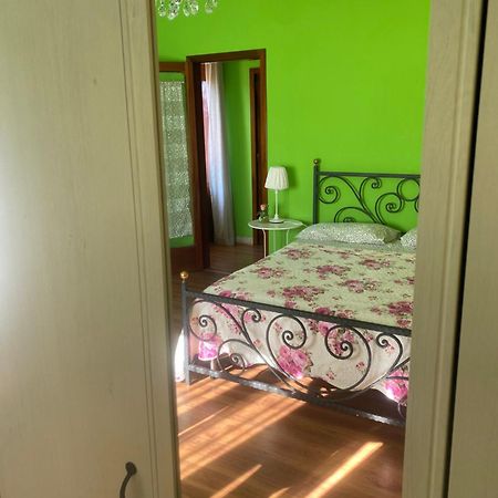 Capo Milazzo Summer Holiday Apartament Bagian luar foto